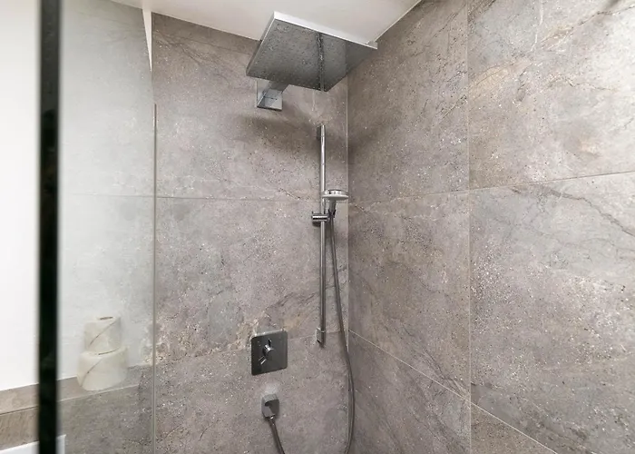 Апартаменты S *